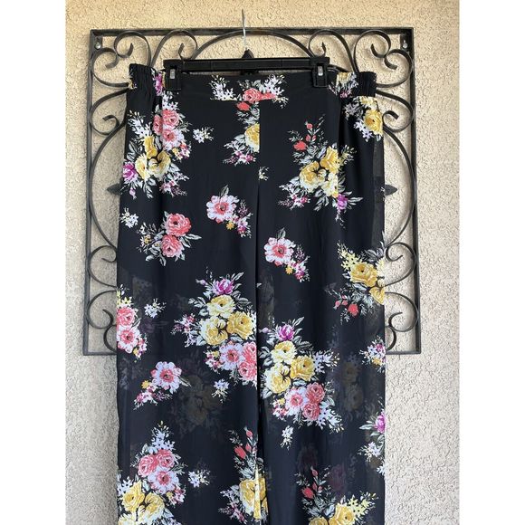Torrid floral chiffon pants - size 1X - multicolored - Picture 5 of 11